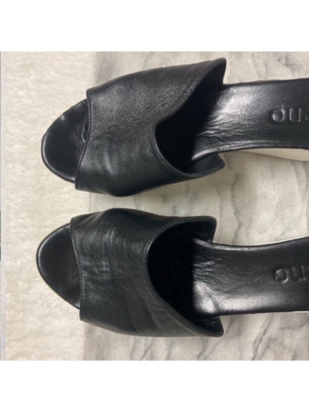 Bueno Leather Wedge Sandals Size 9 Slip Ons Heels Black White Classic Minimalist - Picture 2 of 11
